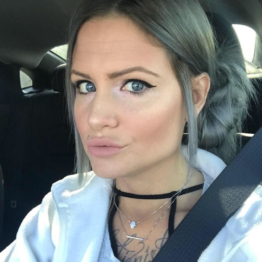 Meet your Posher, Amber